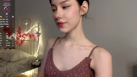 Lia  online show from June 2026 11:58:01 AM