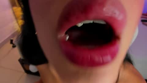 Liah online show from May 2026 09:57:01 PM