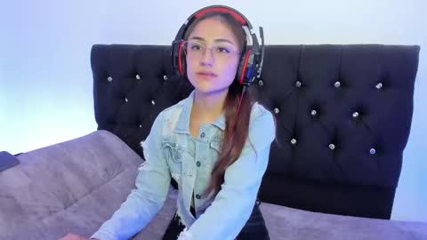 Snapshot of liah_star chatting on November 2025 07:18:02 PM Liah online show from November 2025 07:18:02 PM