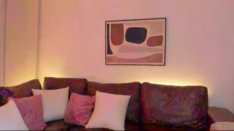 Liah online show from November 2025 01:48:02 AM