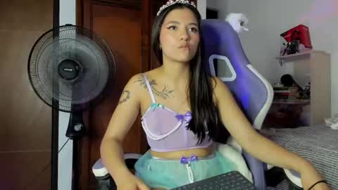 liajohnnson online show from July 2026 04:54:02 AM