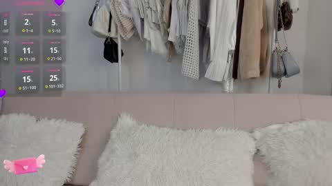 Lia Johnsons online show from March 2026 01:12:02 AM