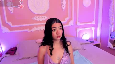 Lia lovet online show from May 2026 08:38:02 PM