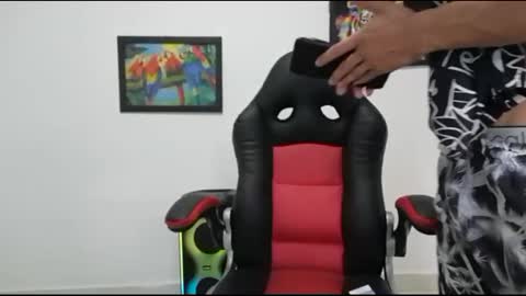 Andres online show from October 2025 09:48:01 PM