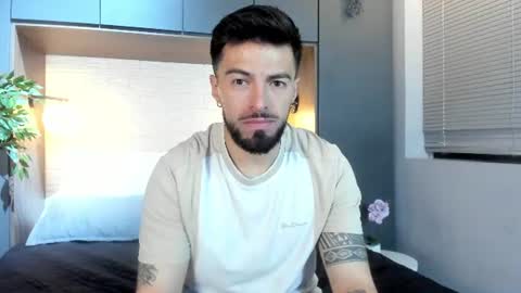 Snapshot of liam_ashford chatting on July 2026 11:52:01 AM Liam online show from July 2026 11:52:01 AM