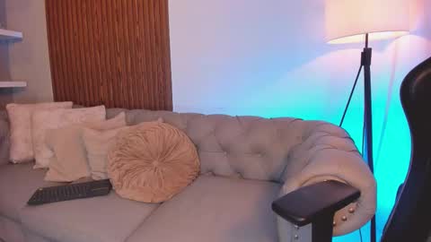 Liam Collins online show from March 2026 12:01:02 PM