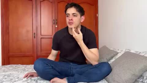 Snapshot of liam_enzho chatting on March 2026 06:02:01 PM Liam online show from March 2026 06:02:01 PM