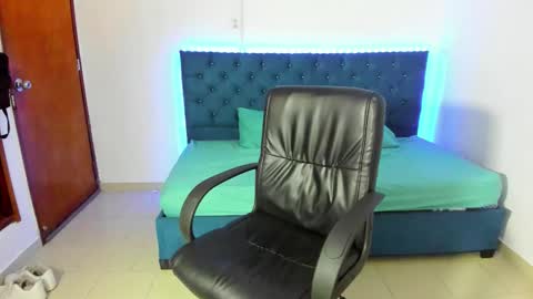 Snapshot of liam_hard01 chatting on February 2026 12:21:01 PM liam_hard01 online show from February 2026 12:21:01 PM