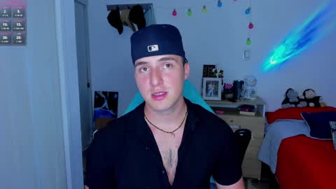 Snapshot of liam_oficial chatting on January 2025 04:44:01 AM liam online show from January 2025 04:44:01 AM