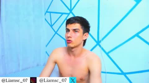 Liam scott77 online show from November 2025 10:37:01 PM