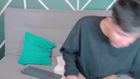 Snapshot of liam_sinclair chatting on December 2025 01:40:02 PM Liam online show from December 2025 01:40:02 PM