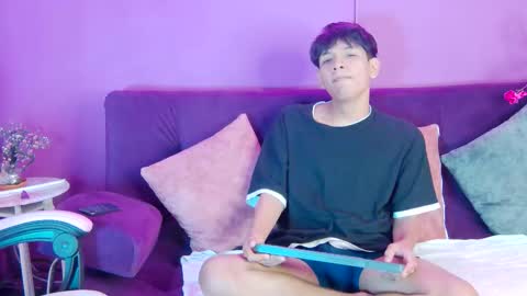 Snapshot of liam_sinclair chatting on February 2026 08:07:02 PM Liam online show from February 2026 08:07:02 PM