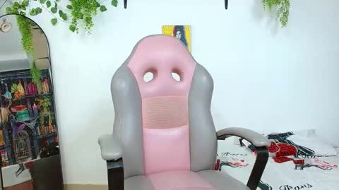 Snapshot of liam_xul chatting on September 2025 06:08:02 PM liamxul online show from September 2025 06:08:02 PM