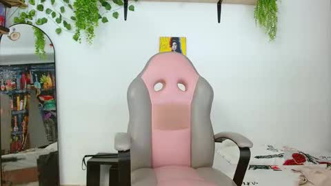 Snapshot of liam_xul chatting on September 2025 06:00:01 PM liamxul online show from September 2025 06:00:01 PM