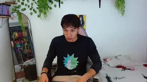 Snapshot of liam_xul chatting on September 2025 06:35:01 PM liamxul online show from September 2025 06:35:01 PM