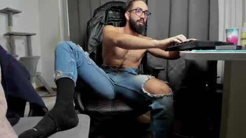 Snapshot of liamaesthetic chatting on February 2025 07:02:01 AM Liam online show from February 2025 07:02:01 AM