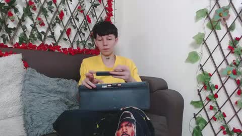 Liam  online show from March 2026 07:06:01 PM