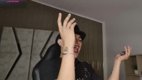 LiamDeep online show from February 2026 10:39:01 PM