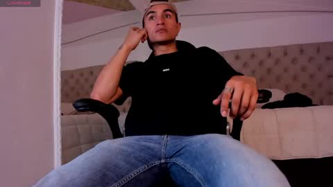 Snapshot of liamdeep_ chatting on March 2026 08:42:01 PM LiamDeep online show from March 2026 08:42:01 PM