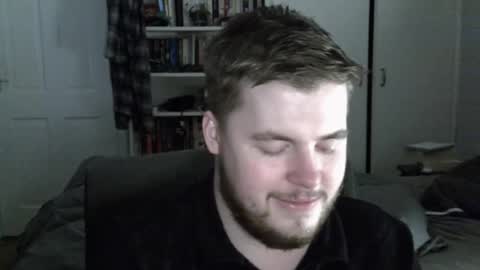 Liam Fox online show from November 2025 03:54:01 AM