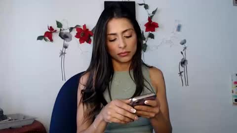 Lia Miller online show from December 2024 03:25:02 PM