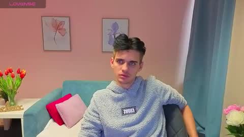 Snapshot of liammerci chatting on November 2025 12:26:01 PM liammerci online show from November 2025 12:26:01 PM