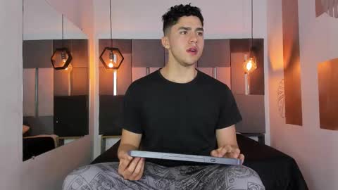 Liam online show from February 2026 12:58:02 PM