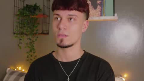 Liam Thunder online show from October 2025 08:28:02 PM