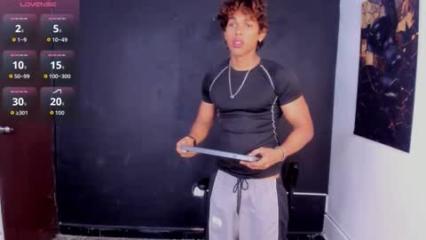 Snapshot of liamvibes212 chatting on February 2026 01:18:01 PM liamvibes212 online show from February 2026 01:18:01 PM