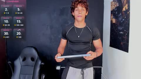 Snapshot of liamvibes212 chatting on February 2026 01:34:01 PM liamvibes212 online show from February 2026 01:34:01 PM