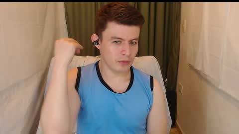 Snapshot of lian_eathan chatting on November 2025 12:02:01 AM lian_eathan online show from November 2025 12:02:01 AM