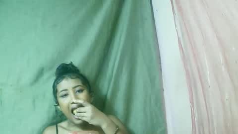 Snapshot of liana9794 chatting on May 2026 09:27:02 AM Liana9794 online show from May 2026 09:27:02 AM