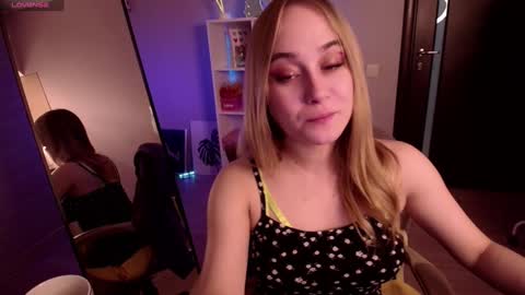 Liana online show from December 2024 05:42:02 AM