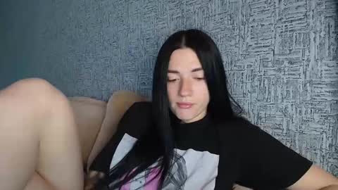 liana_diva online show from June 2026 11:03:01 AM