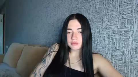 liana_diva online show from June 2026 04:52:01 PM