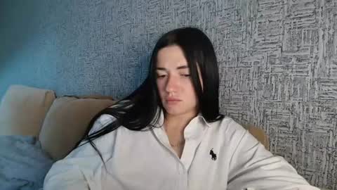 liana_diva online show from June 2026 04:04:02 PM