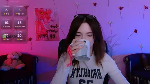 Little Liana  online show from May 2026 07:11:01 PM