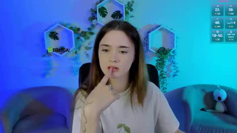Little Liana  online show from July 2026 06:45:02 PM