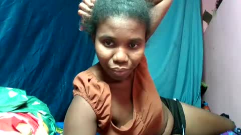 liandra69 online show from July 2026 03:32:02 PM