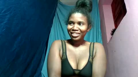 liandra69 online show from July 2026 05:03:01 AM
