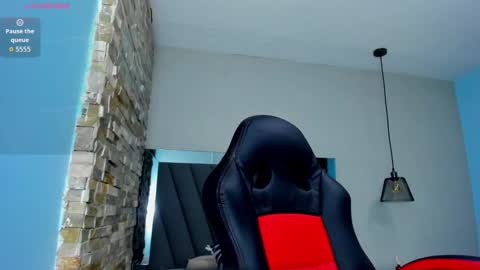 Snapshot of lianeumann chatting on September 2025 09:59:02 PM LIANE online show from September 2025 09:59:02 PM