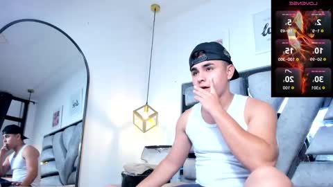 Snapshot of lianfox_ chatting on March 2026 12:20:01 PM lianfox_ online show from March 2026 12:20:01 PM