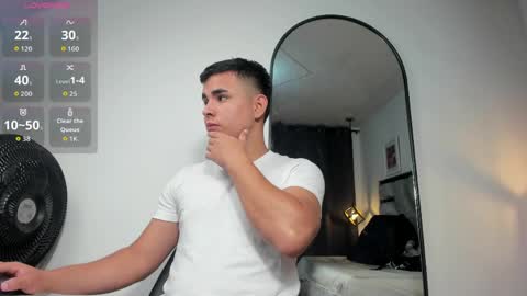 Snapshot of lianfox_ chatting on May 2026 12:44:02 PM lianfox_ online show from May 2026 12:44:02 PM