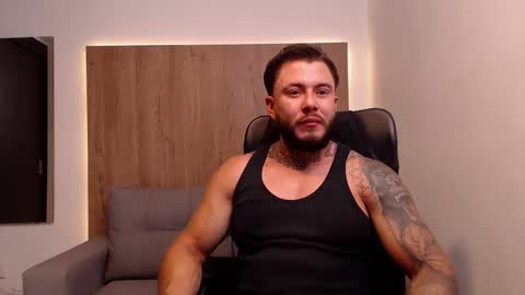 lianjones9 online show from September 2025 05:12:02 PM