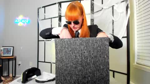 Snapshot of liannalawson chatting on December 2024 01:48:02 AM Lianna Lawson online show from December 2024 01:48:02 AM