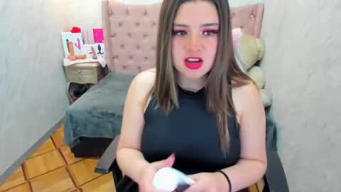 Grace online show from October 2025 12:39:02 PM