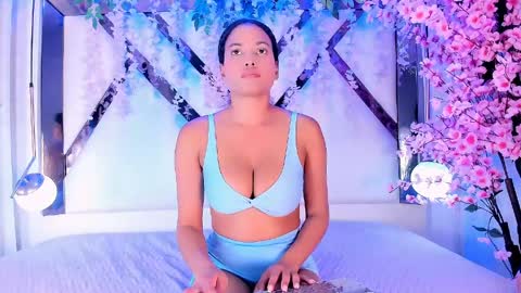 Lia obrien online show from May 2026 09:55:02 PM