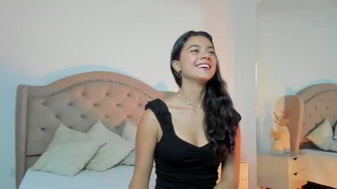 liarave online show from June 2026 09:35:02 PM