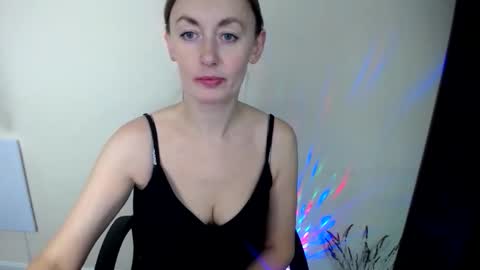 Snapshot of liasais_ chatting on December 2025 08:10:02 AM Lia online show from December 2025 08:10:02 AM