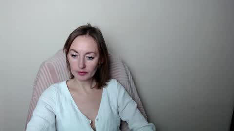 Snapshot of liasais_ chatting on February 2026 11:41:01 AM Lia online show from February 2026 11:41:01 AM